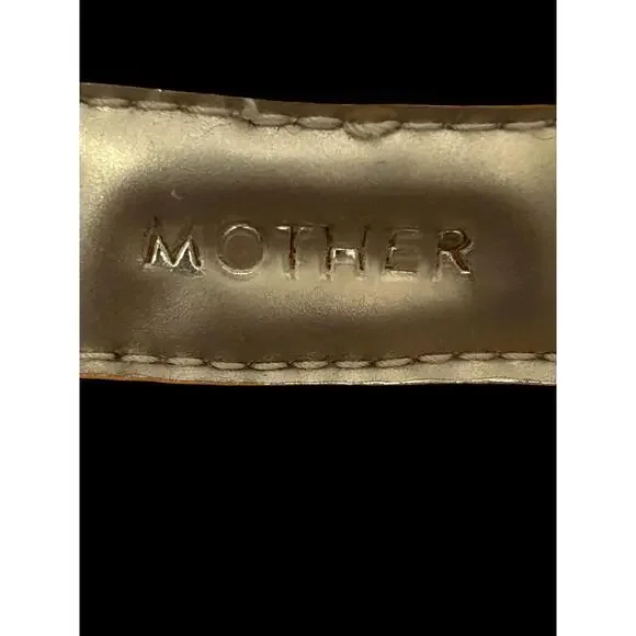 Mother - Picture 5 of 10